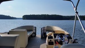 5 Reasons Why to Rent a Boat in the Spring in North Carolina